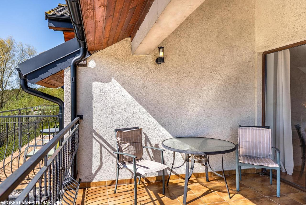 Osrodek Wypoczynkowy Swallow Grzybowo  Exterior foto