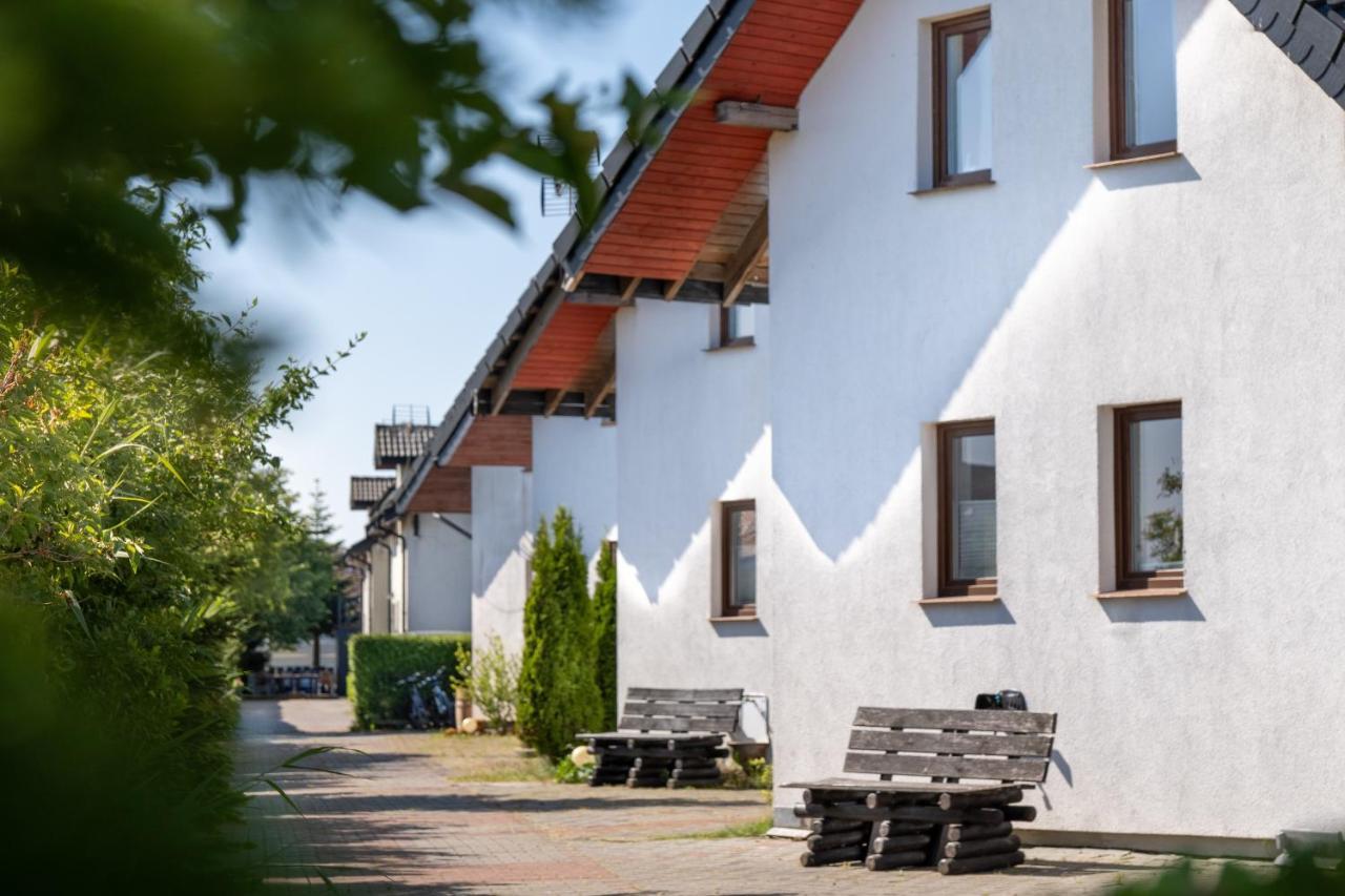 Osrodek Wypoczynkowy Swallow Grzybowo  Exterior foto